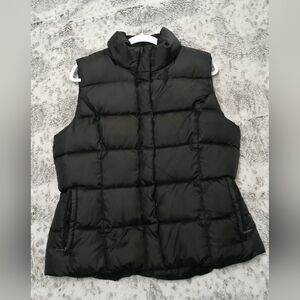 Eddie Bauer Women's Dark Puffer Vest